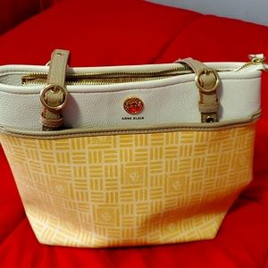 Anne klein purse